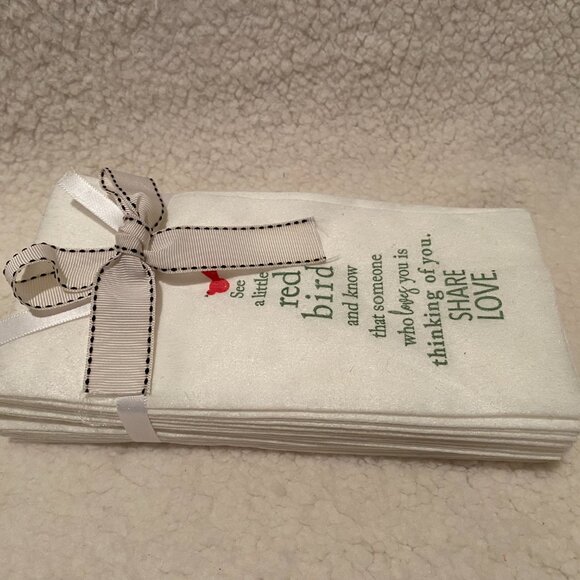 Vietri Italian Papersoft Napkins Christmas Tree Red Bird Gift Bundle 13 Cardinal - Picture 3 of 5